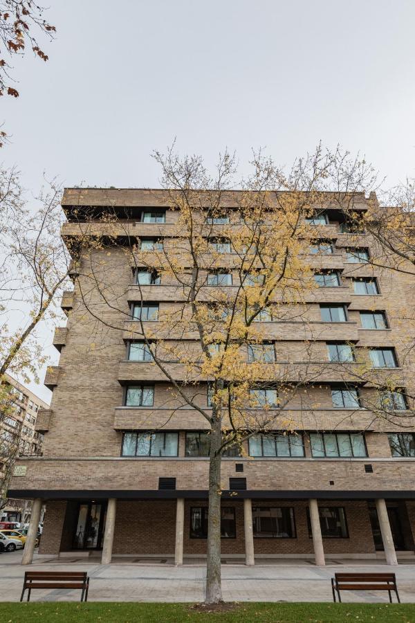Micampus Pamplona Student Residence ภายนอก รูปภาพ