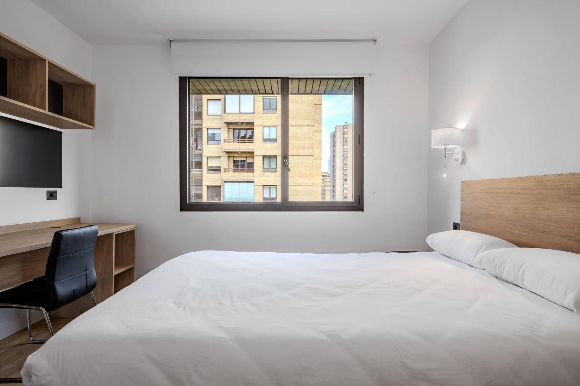 Micampus Pamplona Student Residence ภายนอก รูปภาพ