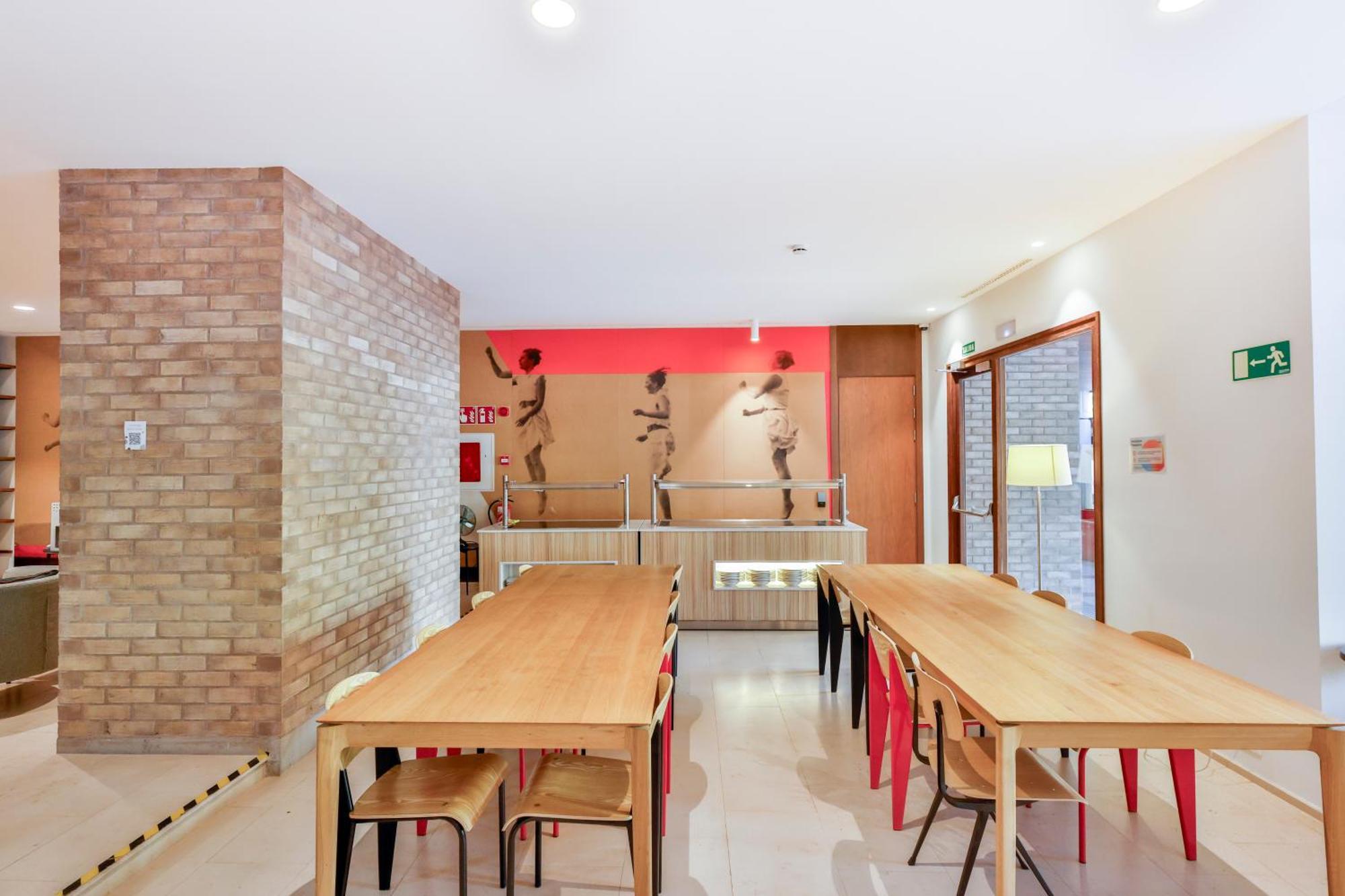 Micampus Pamplona Student Residence ภายนอก รูปภาพ